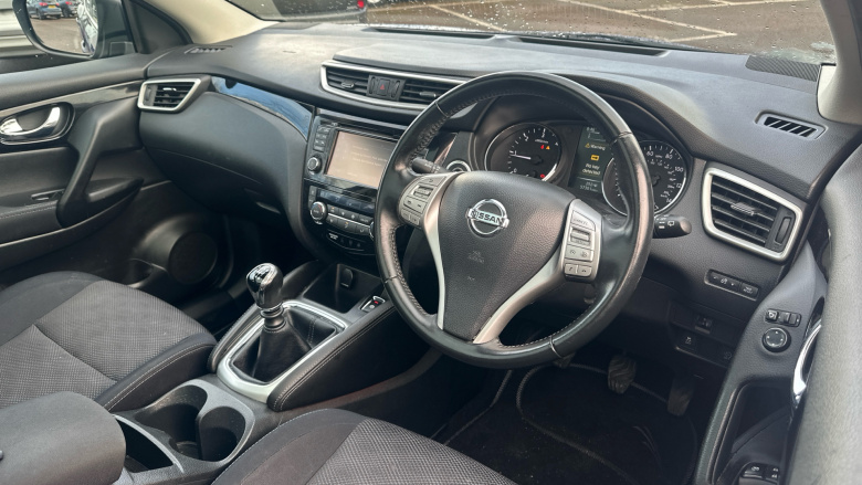 Nissan Qashqai 1.5 dCi Acenta Premium 5dr Diesel Hatchback